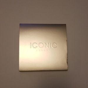 ICONIC London Day To Slay Eyeshadow Palette